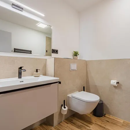 アパート Villa Stella Maris Ferienwohnung Neptun ゼリン